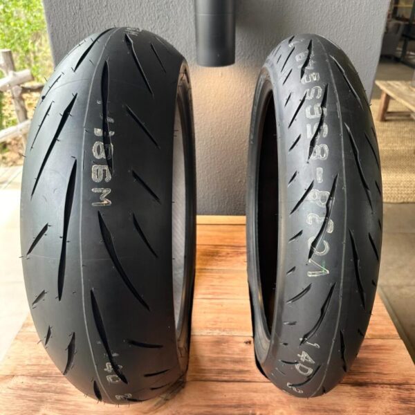 Dunlop Qualifier Core